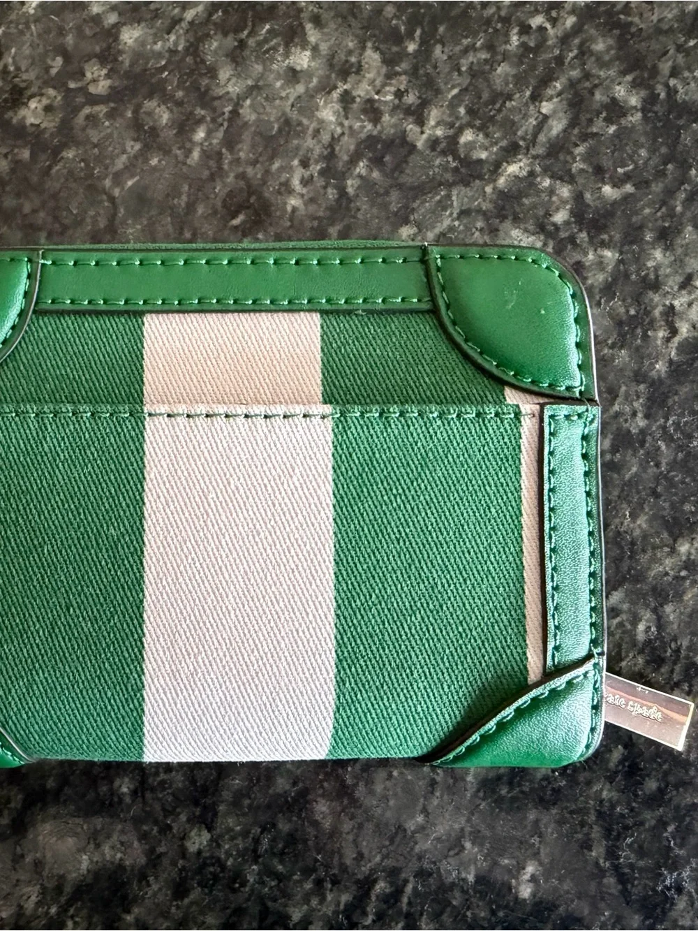 kate spade compact zip